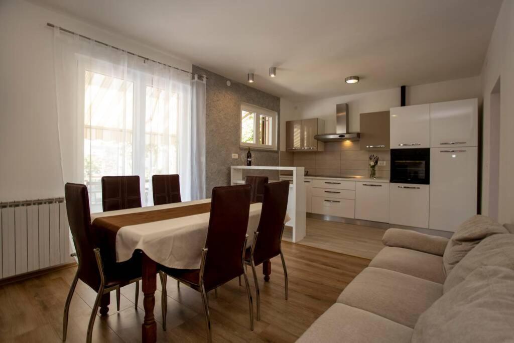 Herak - Smoljan Rovinj Ngoại thất bức ảnh